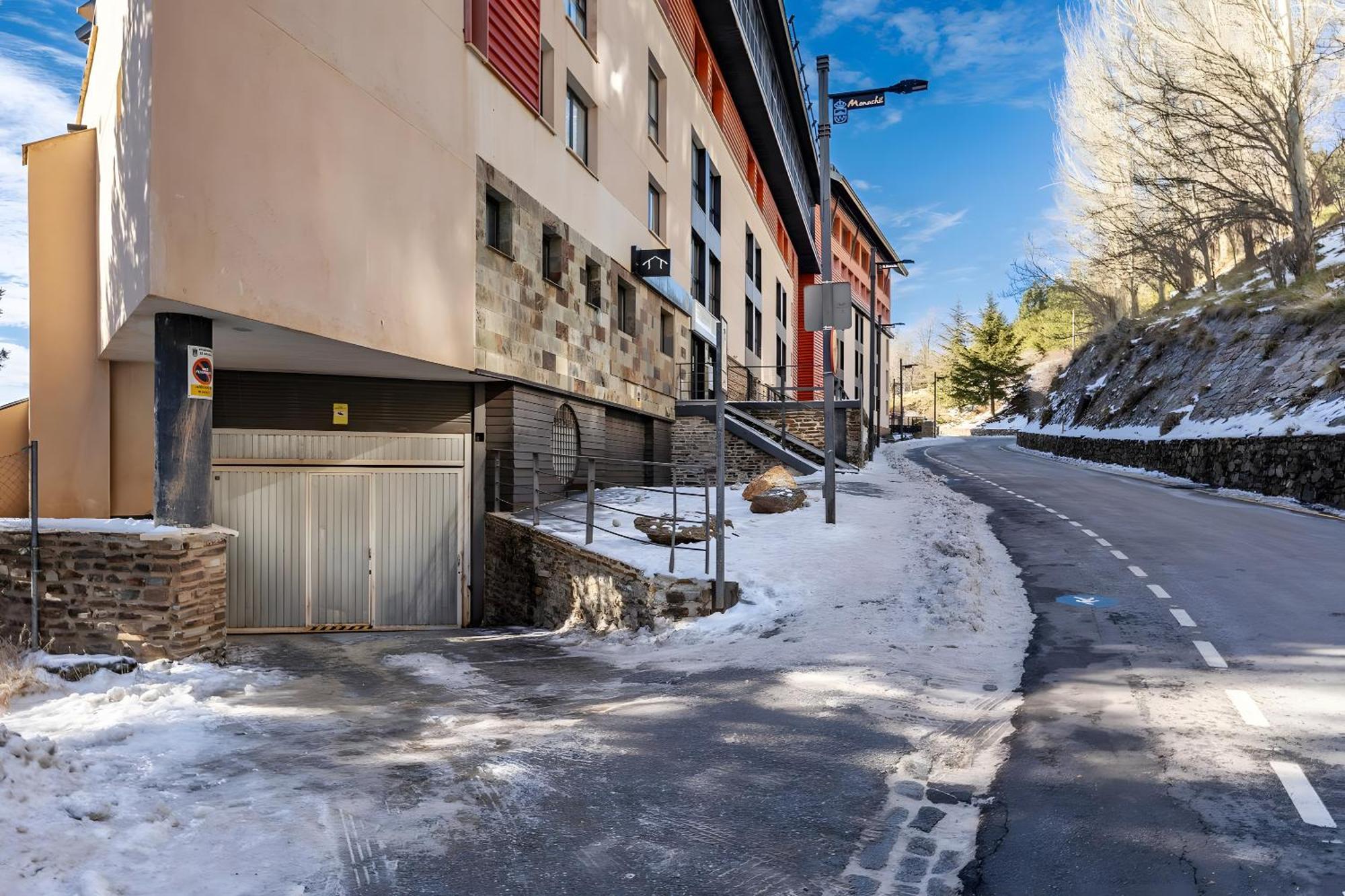 Monte Gorbea 4 E Apartment Sierra Nevada Exterior photo